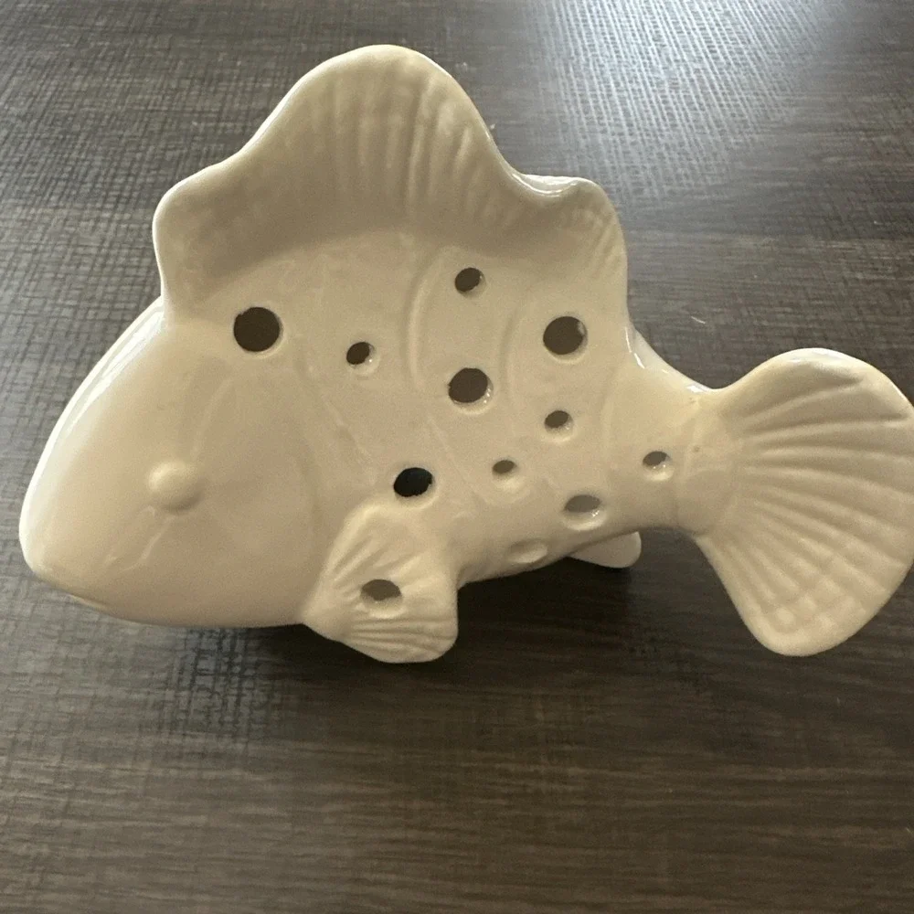 Fish White Matte Bisque Ceramic Sachet Holder Decor